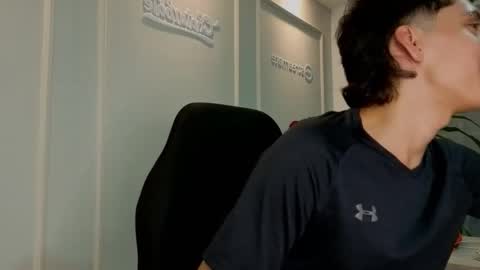 Snapshot of jacobo__parker21 chatting on 28, 5, 2026 jacobo parker online show from 28, 5, 2026