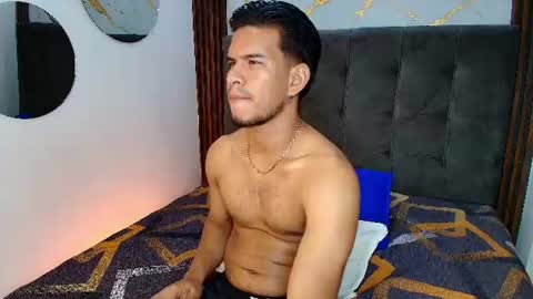 Jacob Wolf online show from 5, 7, 2026