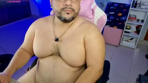 Snapshot of jacoob_woods chatting on 15, 7, 2026 daddy sir master bear online show from 15, 7, 2026