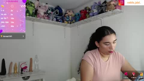 JADDE LUXY online show from 4, 2, 2025