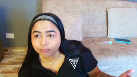Snapshot of jade_brunnette chatting on 18, 7, 2026 Jade Brunete online show from 18, 7, 2026