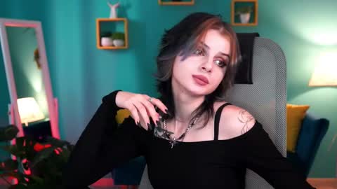 jade_castle online show from 13, 2, 2025