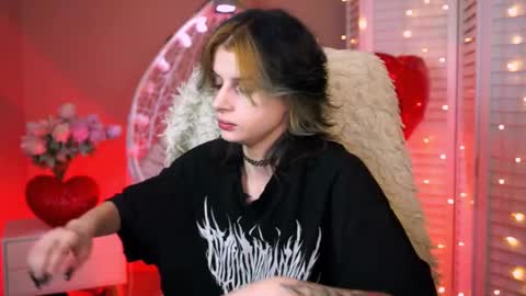 jade_castle online show from 24, 2, 2025