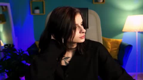 jade_castle online show from 6, 2, 2026