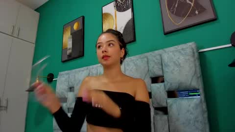 jade_lovv online show from 17, 4, 2026