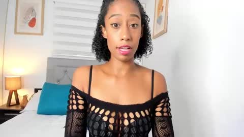 Jade smile online show from 9, 12, 2024