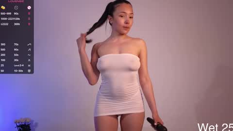 Jade Paris online show from 8, 3, 2026