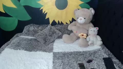 jade_scarlett1 online show from 19, 2, 2025
