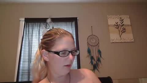 JadeLuv online show from 15, 12, 2024