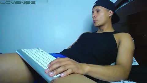 Snapshot of jahn_ashford1 chatting on 14, 12, 2024 jahn_ashford1 online show from 14, 12, 2024