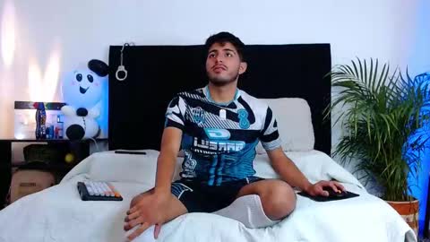 Snapshot of jaiden_thoner chatting on 4, 11, 2025 Jaiden online show from 4, 11, 2025