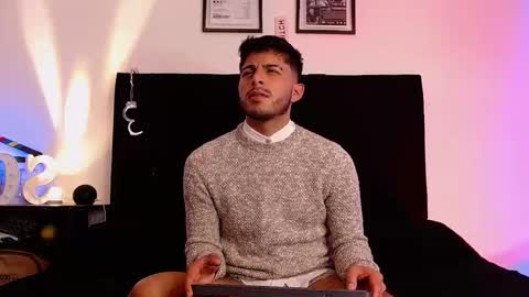 Snapshot of jaiden_thoner chatting on 5, 12, 2025 Jaiden online show from 5, 12, 2025