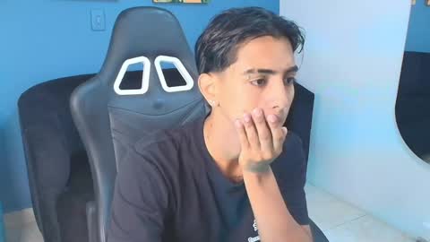 jaimefox20 online show from 17, 4, 2026