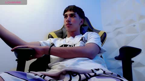 jake_tripp online show from 14, 12, 2024