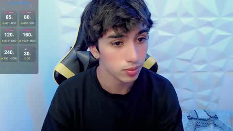 jake_tripp online show from 18, 2, 2025