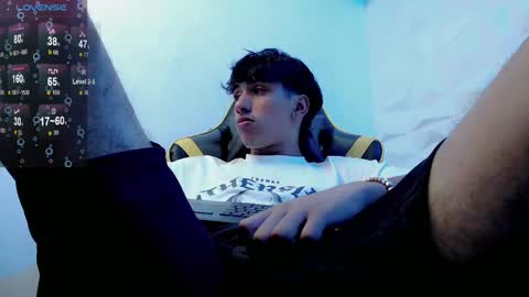 jake_tripp online show from 5, 3, 2025