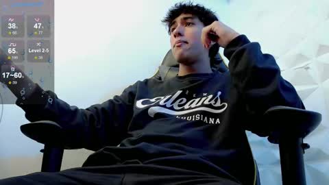 jake_tripp online show from 6, 3, 2025