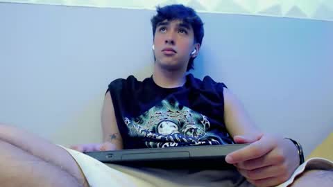 jake_tripp online show from 2, 10, 2025