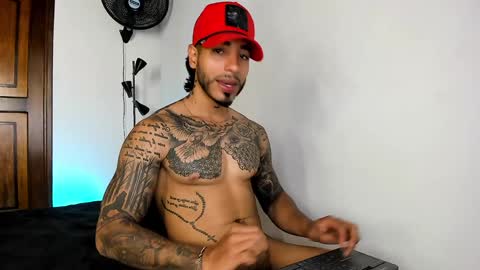 Santiago online show from 17, 1, 2025