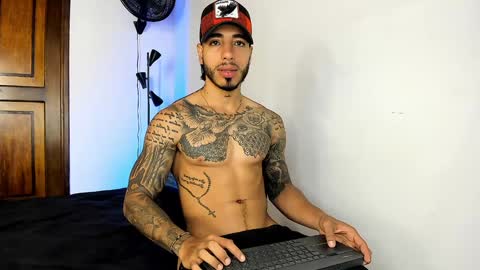 Santiago online show from 25, 1, 2025