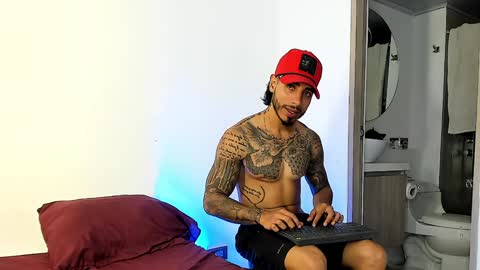 Santiago online show from 5, 2, 2025