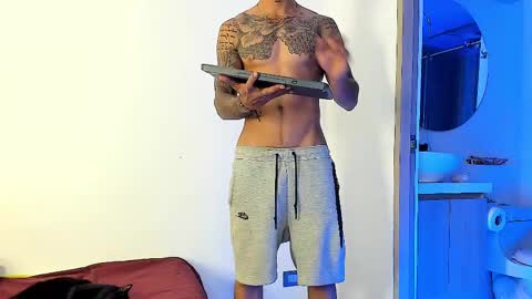 Santiago online show from 11, 2, 2025