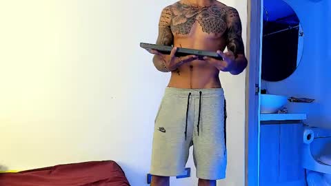 Santiago online show from 11, 2, 2025