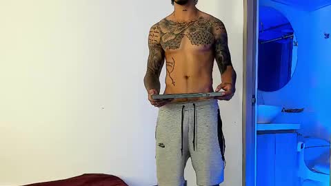 Santiago online show from 13, 2, 2025