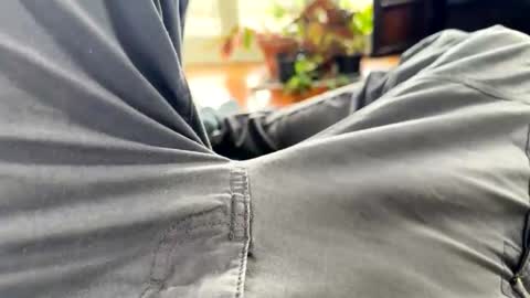 Snapshot of jakefucksmuff chatting on 22, 10, 2025 pussypleaser online show from 22, 10, 2025