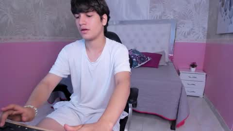 Snapshot of jakesummer_ chatting on 27, 11, 2025 Jake online show from 27, 11, 2025