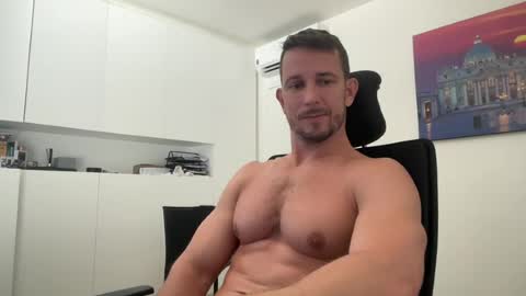 Muscle beast P online show from 7, 8, 2026