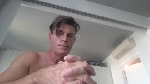 Snapshot of jam_on_it chatting on 1, 1, 2025 JAM online show from 1, 1, 2025