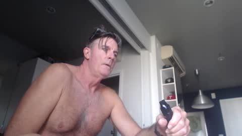 Snapshot of jam_on_it chatting on 2, 1, 2025 JAM online show from 2, 1, 2025