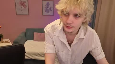 Snapshot of jamemiller chatting on 20, 2, 2026 JameMiller online show from 20, 2, 2026