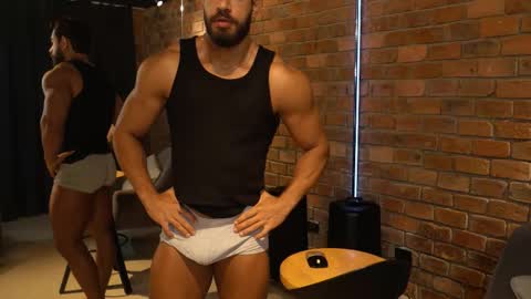 James Axel online show from 25, 10, 2025