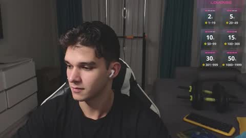 Snapshot of james_friends chatting on 19, 10, 2025 James online show from 19, 10, 2025