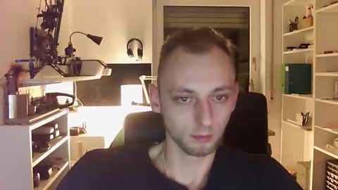 Snapshot of jamesengland23 chatting on 2, 12, 2024 James England online show from 2, 12, 2024