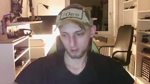 Snapshot of jamesengland23 chatting on 8, 1, 2025 James England online show from 8, 1, 2025