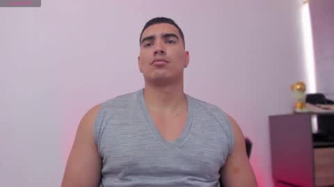 Snapshot of jamesgraay chatting on 27, 11, 2025 James Gray online show from 27, 11, 2025