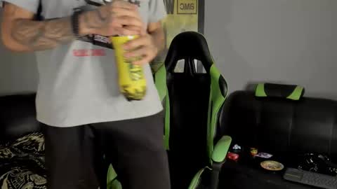 Jamesinked  online show from 4, 1, 2025