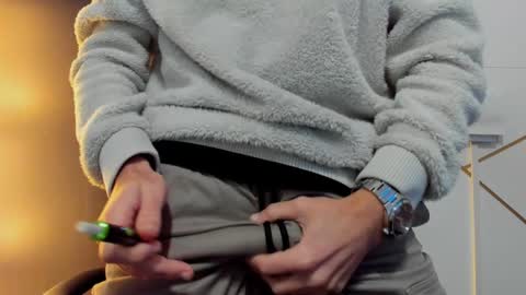 Snapshot of jamesmyersx chatting on 2, 1, 2025 JamesMyers online show from 2, 1, 2025