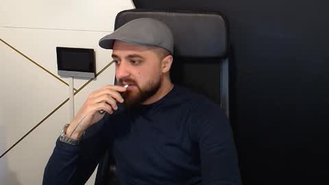 Snapshot of jamesmyersx chatting on 20, 10, 2025 JamesMyers online show from 20, 10, 2025