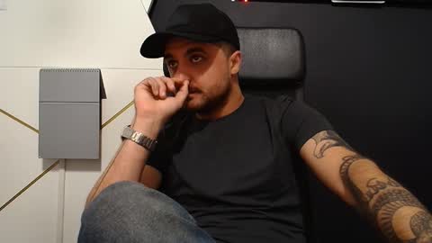 Snapshot of jamesmyersx chatting on 5, 11, 2025 JamesMyers online show from 5, 11, 2025