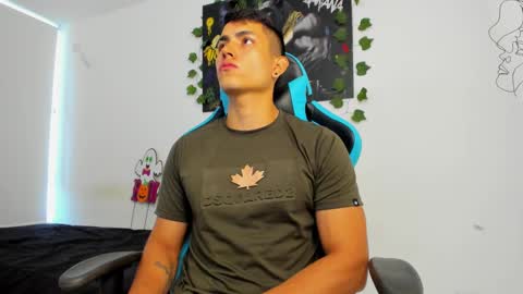 Jamess hott online show from 8, 1, 2025