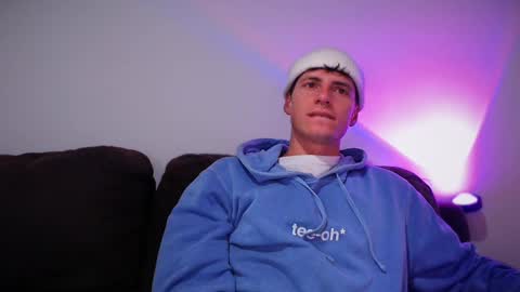 jamesss____ online show from 26, 2, 2025