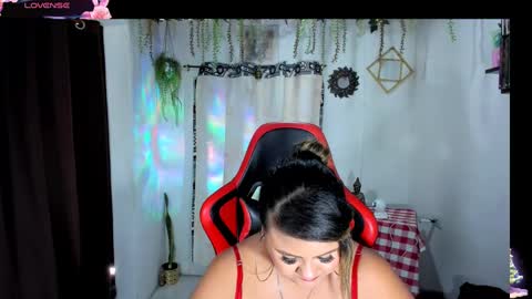 Snapshot of jan_milkhot chatting on 30, 12, 2024 jan_milkhot online show from 30, 12, 2024