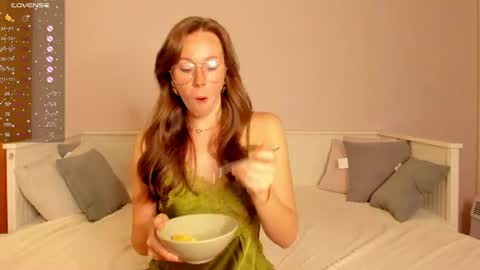 Jane Danels online show from 17, 6, 2026