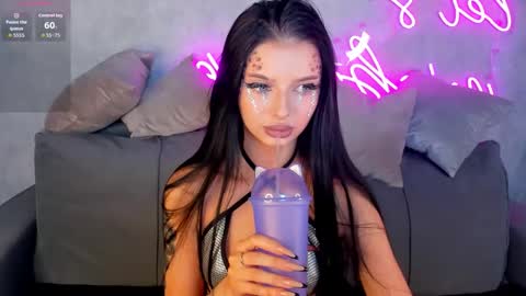 Eva online show from 31, 10, 2025