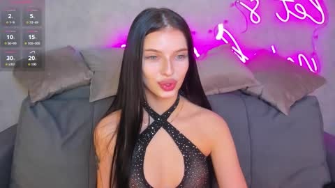 Eva online show from 11, 11, 2025