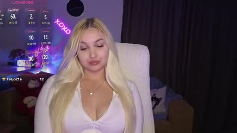 Snapshot of janemiss chatting on 15, 6, 2026 Jane online show from 15, 6, 2026